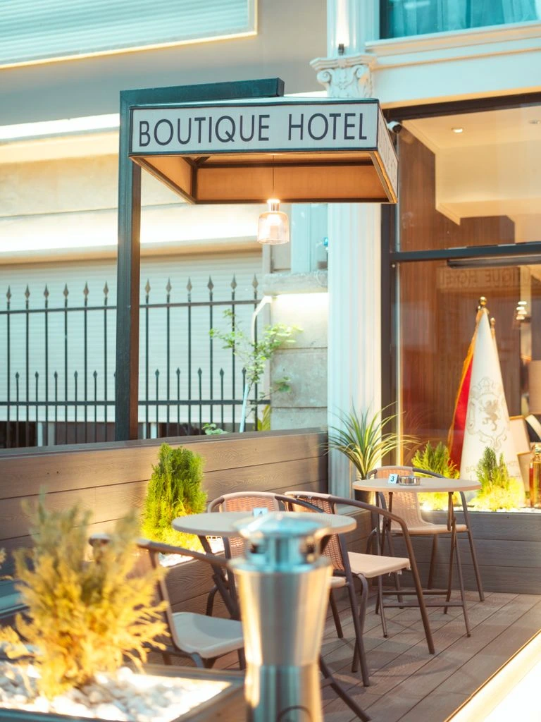A boutique hotel on the Lyme Regis seafront